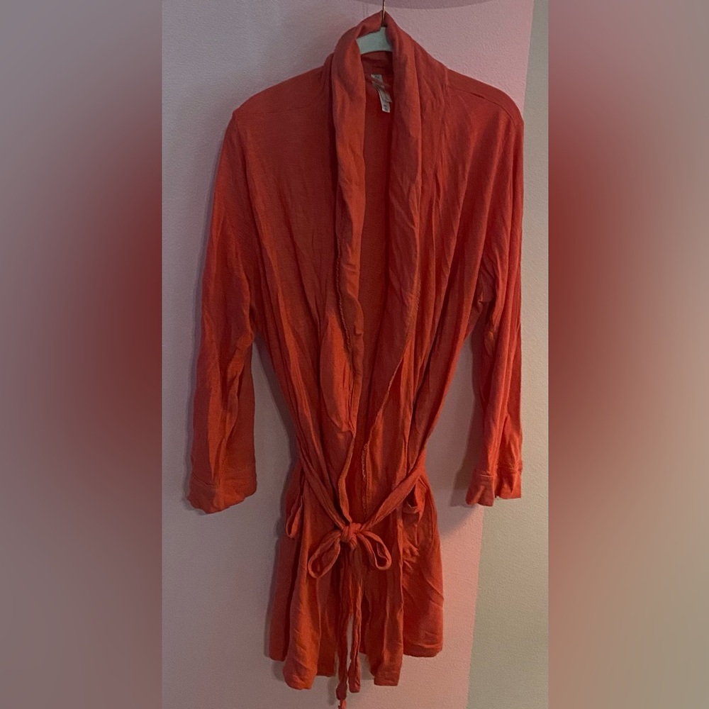 Gilligan & O’Malley sleepwear, Coral robe, Size M/L